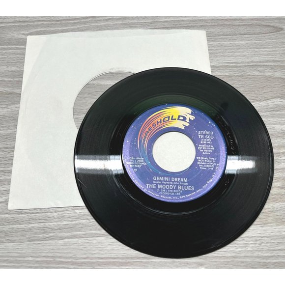 Moody Blues Gemini Dream / Painted Smile 45 Rock Record 1981 Threshold VG/VG+ - Picture 4 of 4